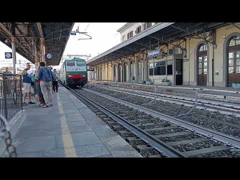 Regione in arrivo alla stazione di Savigliano