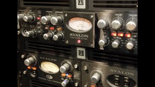 Video thumbnail for NAMM Show 2023: Avalon Designs VT-737SP tube channel strip and V5 solid-state microphone preamps by George The Tech