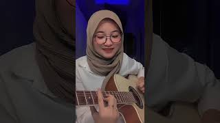 Download lagu singkong dan keju cover by novi aprilia mp3