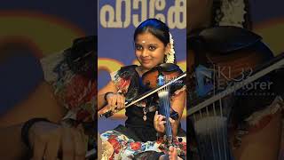 Download lagu Mannil Indha Kaadhal #kerala #reels #violin #alappuzha #cherthala mp3