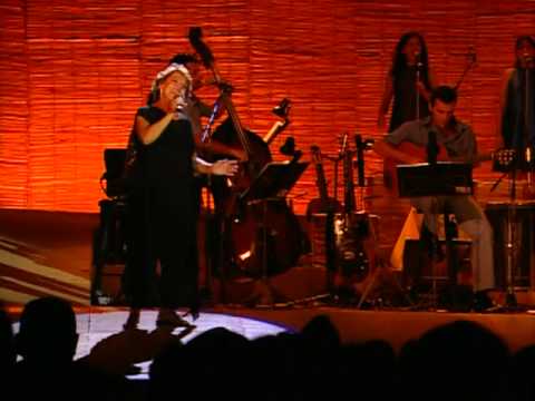 Correnteza - Miúcha (DVD "Brasileirinho")