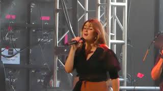 Léon  - Tired of Talking (Coachella Festival, Indio CA 4/13/18)