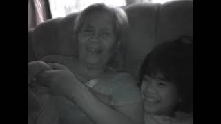 Download lagu Nenek dan cucu mp3 Download lagu Nenek dan cucu mp3