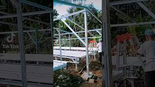 Download lagu struktur rangka baja ringan  atap hidroponik #modern #plastikuv  #sederhana #milenial #greenhouse mp3