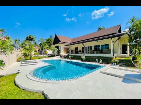 Sunny & Bright Three Bedroom Pool Villa with Fantastic Krabi Mountain Views - For Sale in Nong Thaley