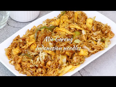 How to make Mie Goreng | Indonesian Noodles | Recipe4U