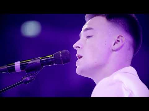 Laurin Sigmund - 12 Sterne ( Auftritt beim 16. "Welcome To Europe" - Songcontest im Europa Park)