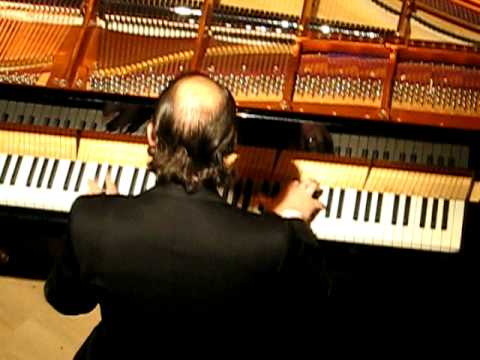 Melody makers Bugatti step