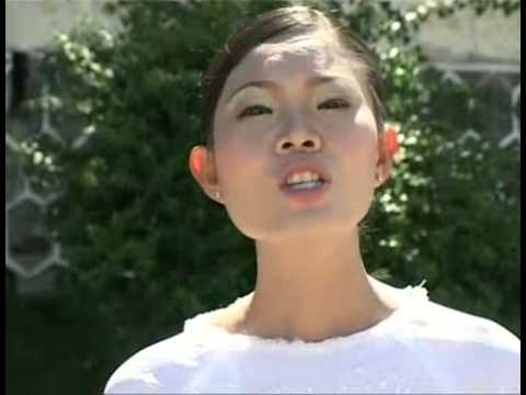 Thể hiện bởi Anh Chi