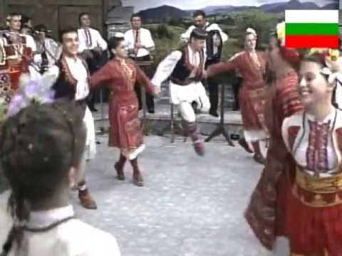 Разболяло се мамино Ленче/ фолклорна група Плетена