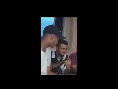 MC TAVINHO SP   E   MC BK    -   CLICHE  (  Dj Luan )