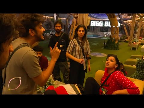 Bigg Boss 17 Fight: Munawar Faruqui Defends Ayesha Khan After Mannara Chopra Mocks Her Individuality