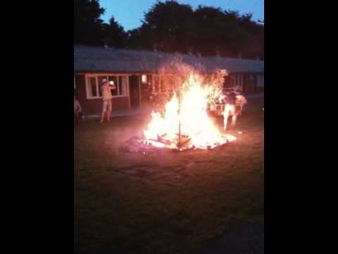 Burning stuntmen @ Bavos weekend