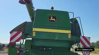 John Deere T560 HILLMASTER grain harvester for sale image 4 John Deere T560 HILLMASTER grain harvester image 4
