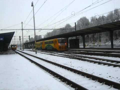 Příjezd vlaku Os 6109 + hlášení o příjezdu - Lovosice