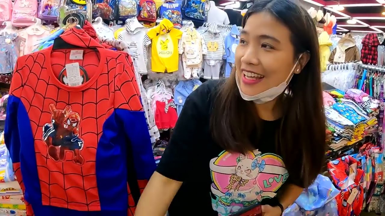 Join a tourist on an exciting video journey through Bangkok's iconic MBK Center.