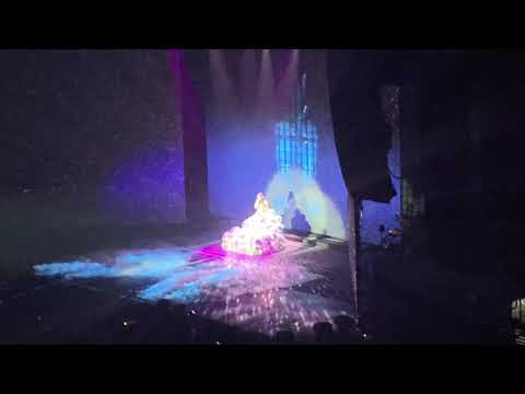 5. Jisoo Solo - Blackpink 2019