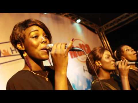 Michel Bakenda - Ngolu (Feat Paul Bakenda) [Concert Sembola Loboko]