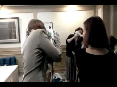 111218 Ryeowook's Twitvid update - Ryeowook was slapped with a girl? .__.