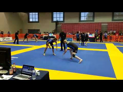 IBJJF Dallas NoGI Spring open 2019 - Adult Blue belt Medium Heavy Finals