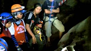 preview picture of video 'Dabong cave exploration Movie'