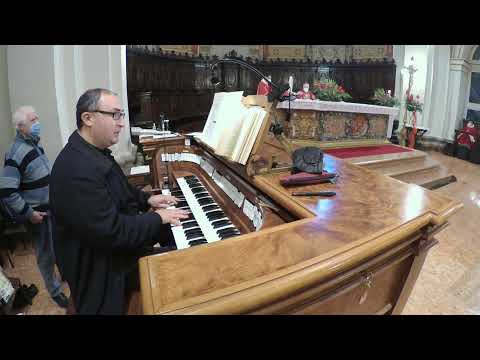 LE MANI ALZATE VERSO TE  10-04-2022