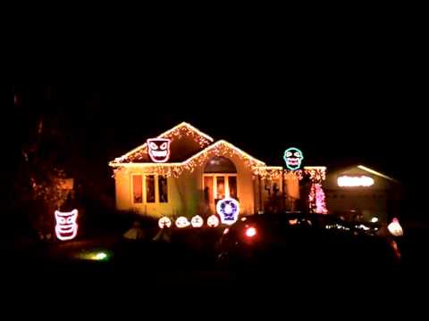 2013 Jaeger Holiday Haus Halloween Light Show "It Must Be Halloween" by Andrew Gold