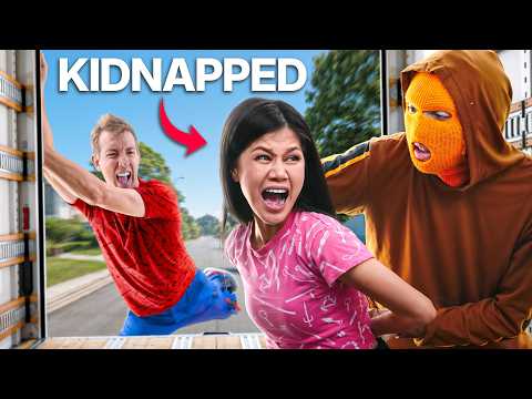 Vy Qwaint and Chad Wild Clay