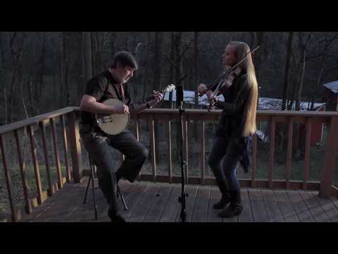 Hillary Klug - Arkansas Traveler - Oldtime Fiddle and Banjo
