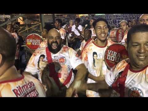 Ensaio da bateria da Viradouro na Sapucaí para o carnaval 2020