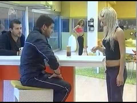 21-10-10  hmera19  alexis-foukos koroidevoun tin nikoletta pou griniazi proi proi