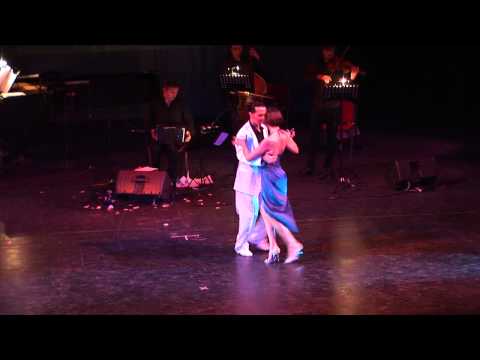  Gisela Natoli  and  Gustavo Rosas  are  dancing  to  a  tango  at  Aix Tango Festival  in  2012