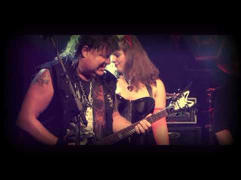 Roxor - Roxor - Než skončí show (Official Video)