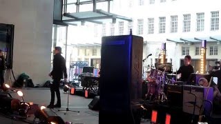 "What I'm Trying To Tell You"(Soundcheck) - Suede @ "The One Show" BBC TV, London 25 Mar 2016.