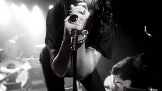 The Dead Weather - Hustle and Cuss / New Pony - Don Hills - 8/4/2010