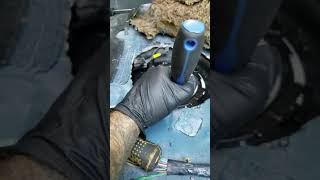 05 Chrysler  pasifica  fuel pump removal