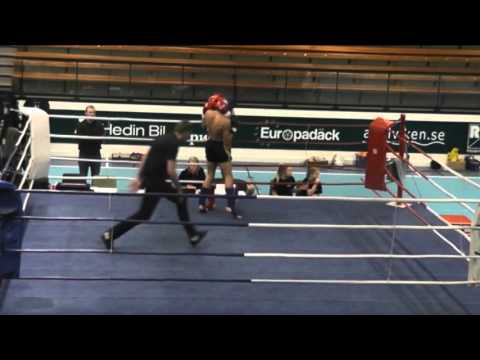 Rasmus Wiberg vs Johan Nörgaard   (SM thaiboxing 2016) Nasty KO