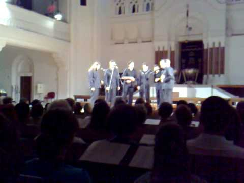 Klapa Panon - The lion sleeps tonight