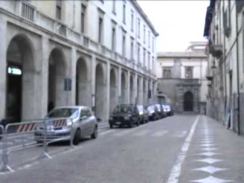 ONDA TG 1.12.2012 - RATTI IN VIA DE NINO