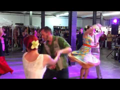 Screamin' Festival 2012 - Dancing and Slideshow