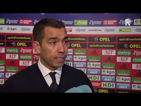 Giovanni van Bronckhorst na afloop van Feyenoord - Willem II