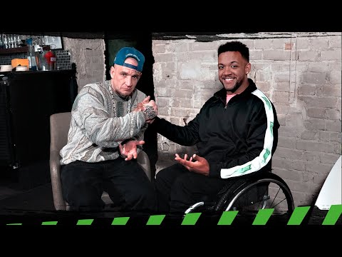 Warum hast du eine Glatze? | 22 Fragen mit MC Bogy