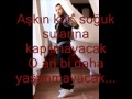 Murat Dalkılıç-Yalan Dünya (lyrics video) 