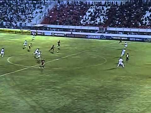 Gol de Paulo Baier - Ponte Preta 2 x 3 Atlético-PR - 4° Rodada - Brasileirão 2013