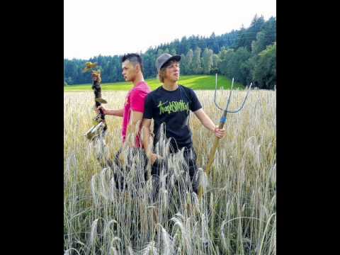 Trackshittaz - Wir san a Armee Pt. 2