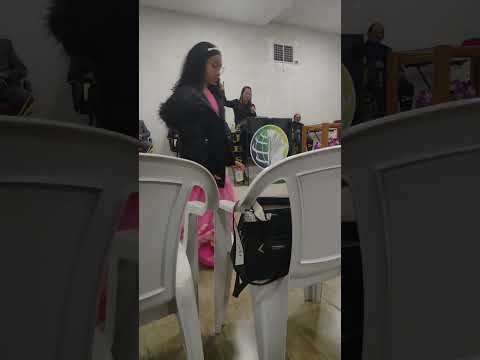 A visao em Siãote sustenta  na  caminhada Em Silvania go 