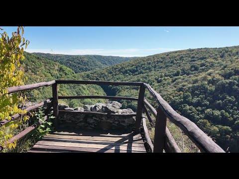 Zřícenina hradu Nový hrádek