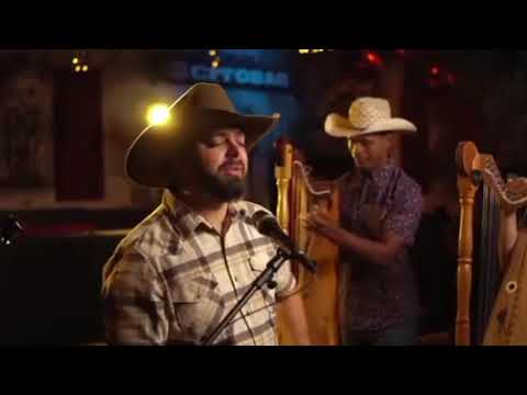 En la voz de Miguelito Díaz "La Potra que me tumbo" (Autor Gabriel dPalma)