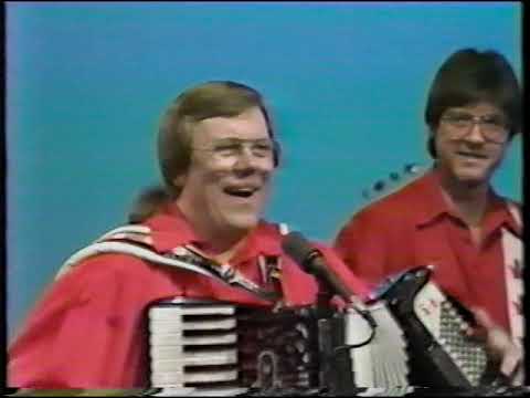 Walter Ostanek CKCO TV "Polka Time" - Girl Of My Dreams Polka - 1986