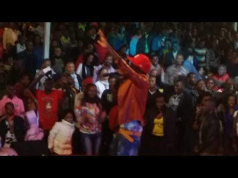 Papa Cidy -PEPEYA performance in Maddu